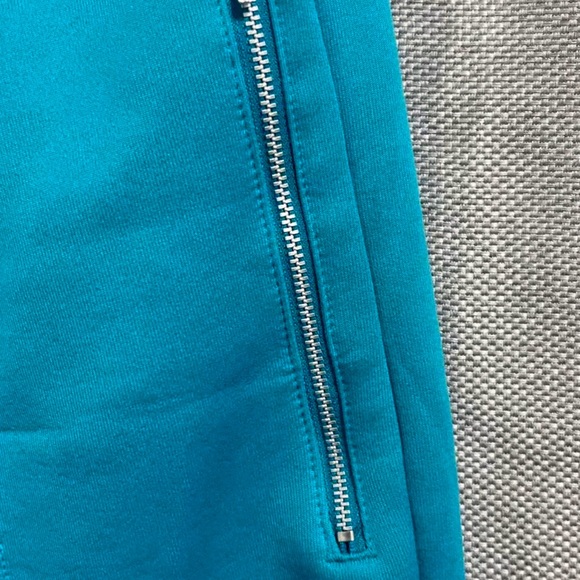 Puma X TMC Men’s Basketball Sweatpants. - Picture 8 of 9